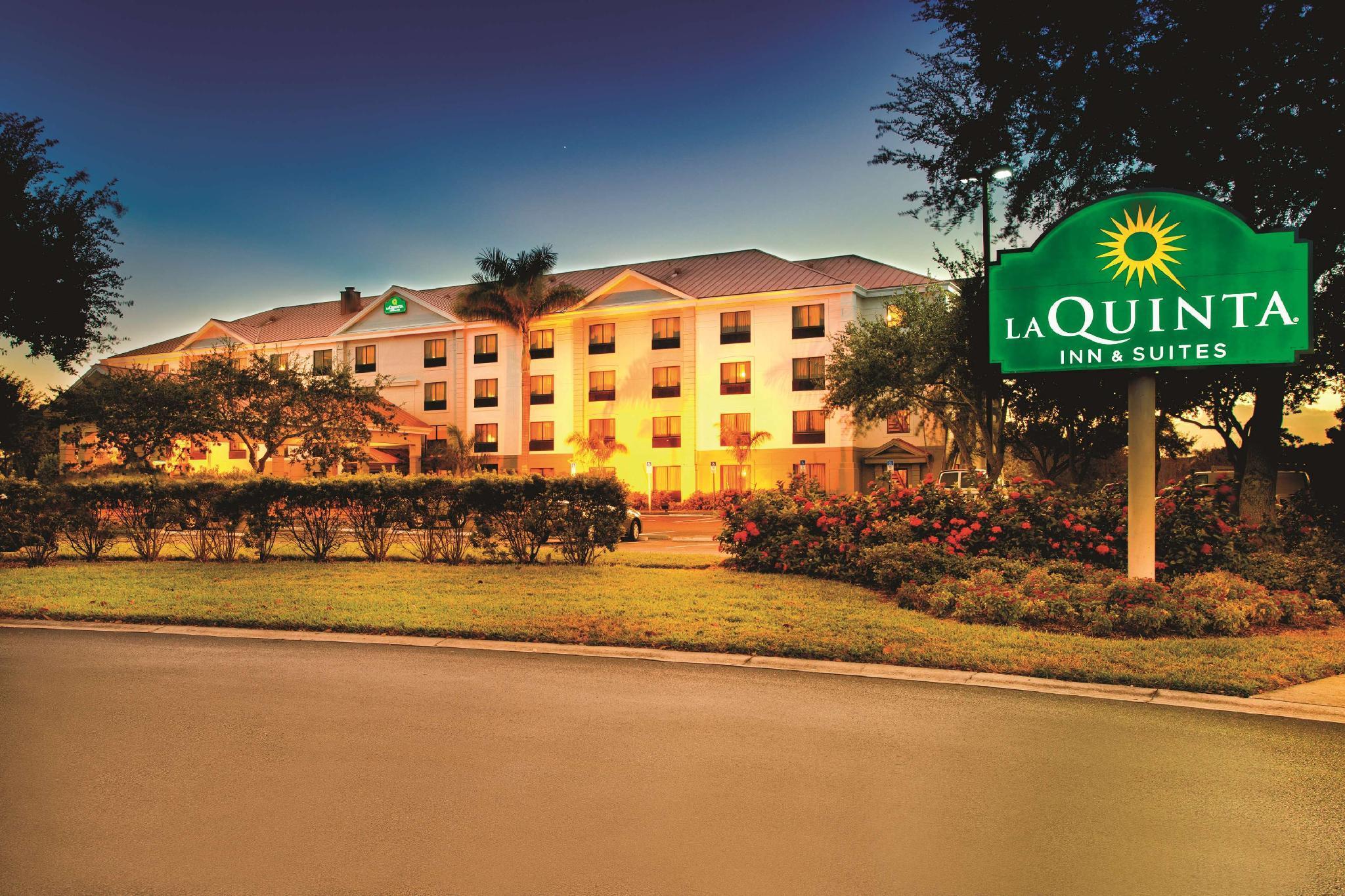 La Quinta By Wyndham Bonita Springs Naples North Hotel Buitenkant foto
