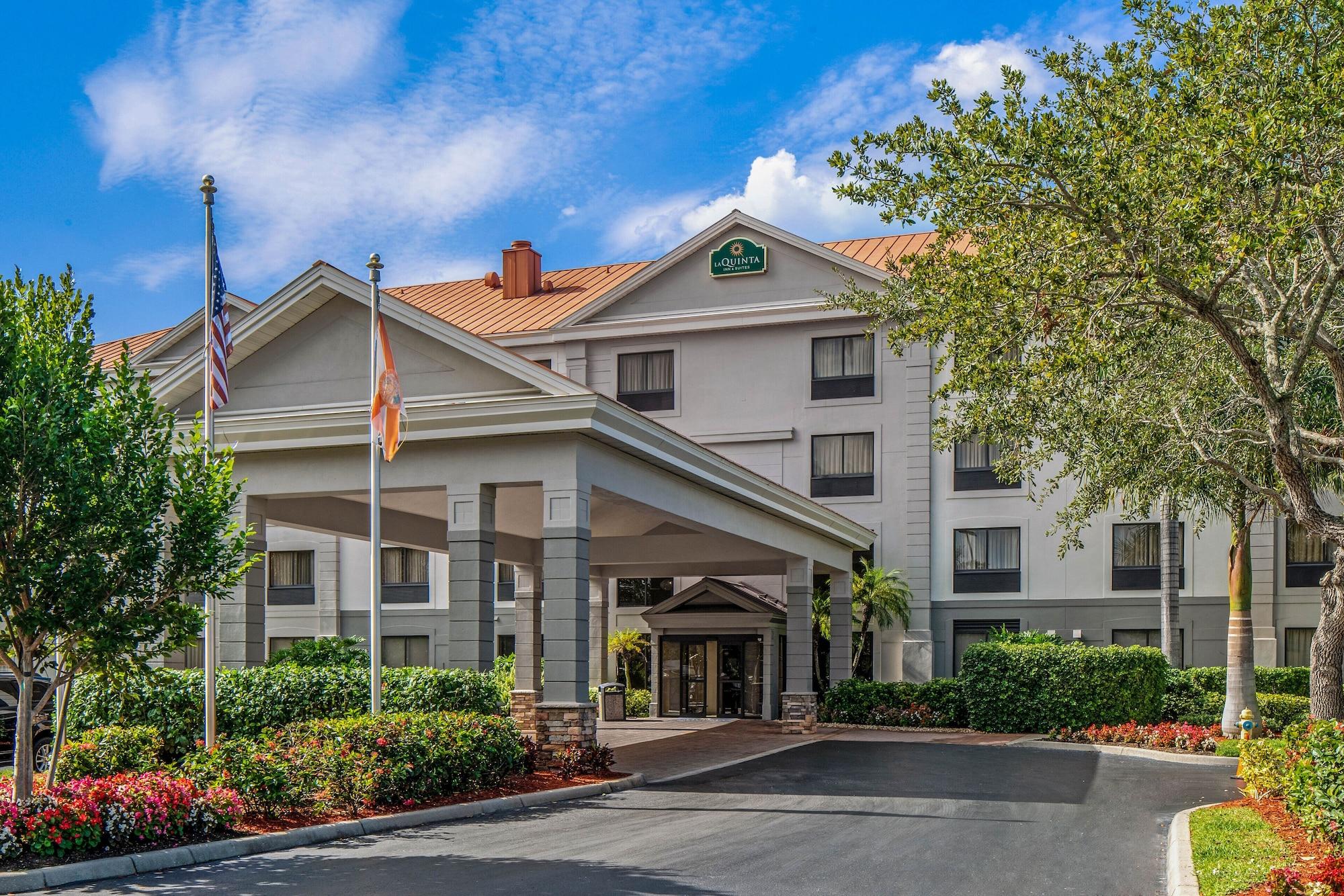 La Quinta By Wyndham Bonita Springs Naples North Hotel Buitenkant foto