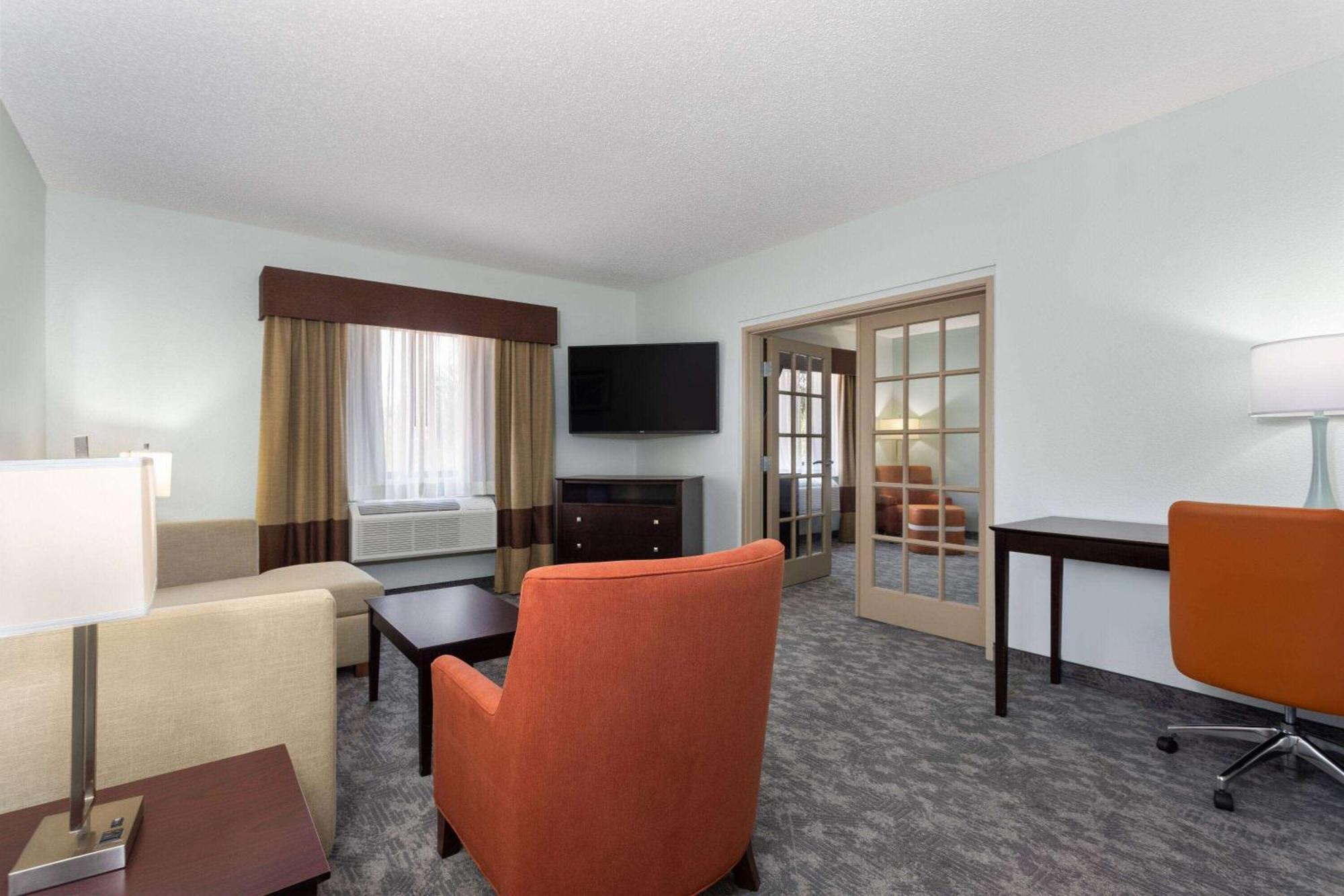 La Quinta By Wyndham Bonita Springs Naples North Hotel Buitenkant foto